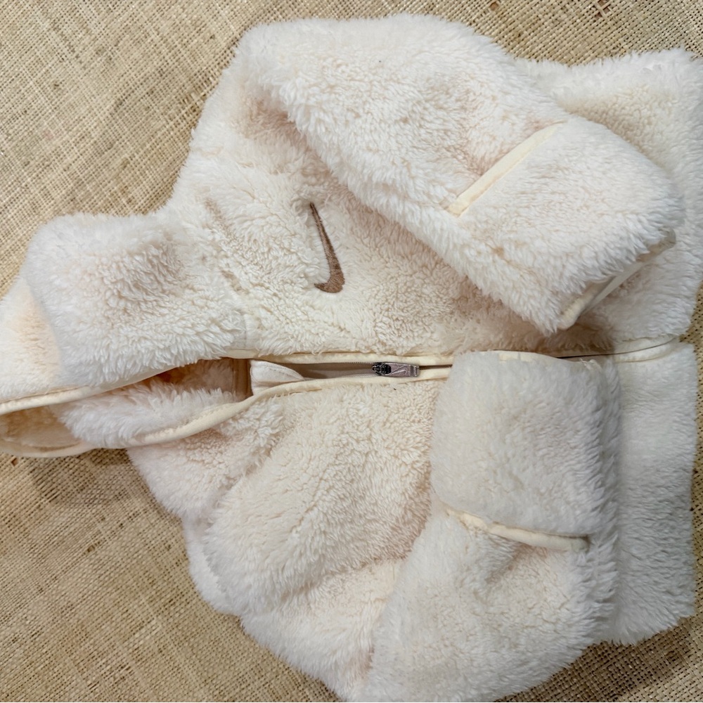 Nike Cream Fleece Kids Puffer Jacket